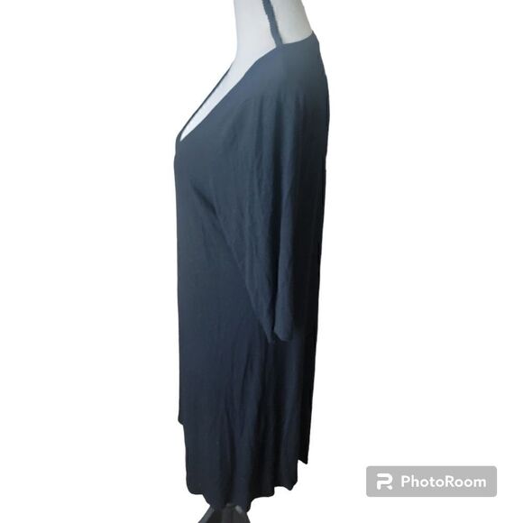 Eileen Fisher Black Tunic with Round Neck. Size M. - Picture 2 of 6